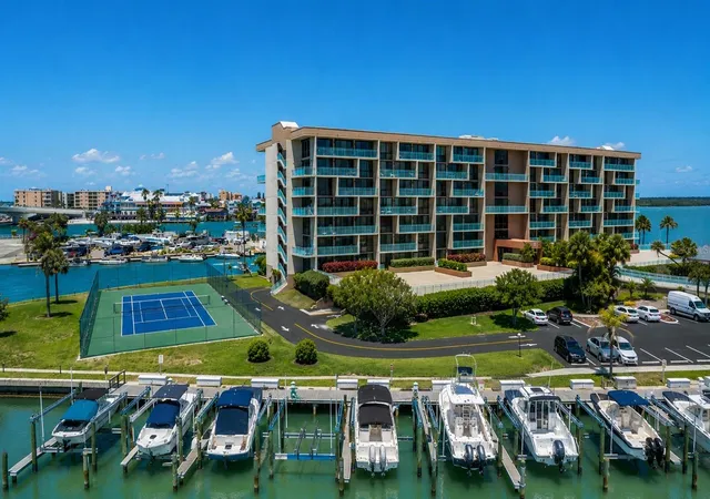 1-key-capri-102w-treasure-island-fl-33706/hzid_32debcd2