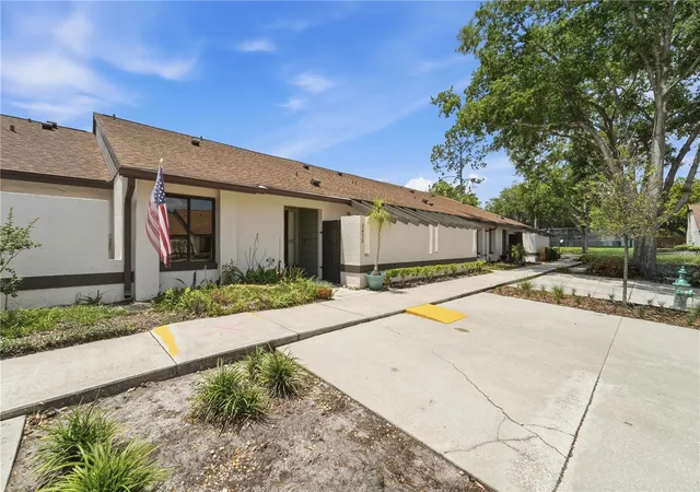 2475-tahoe-cir-winter-park-fl-32792/hzid_dcdf1d43