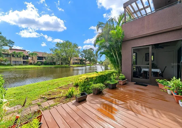 875-s-village-dr-n-101-saint-petersburg-fl-33716/hzid_1922d1ae