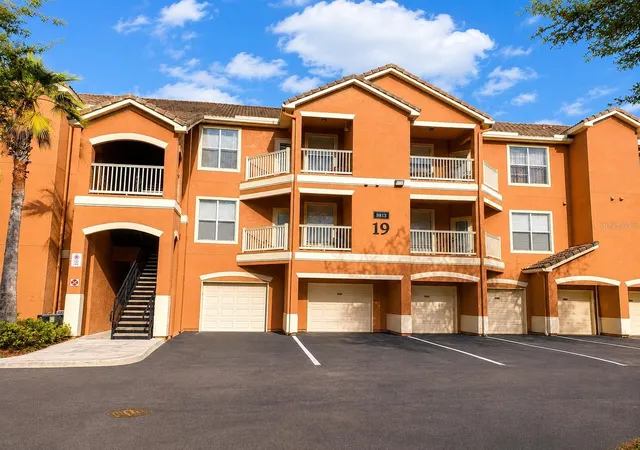 8813-villa-view-cir-204-orlando-fl-32821/hzid_85f6aa7b