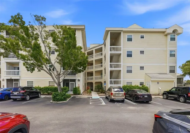 6817-stones-throw-cir-n-17208-saint-petersburg-fl-33710/hzid_eac1ee17