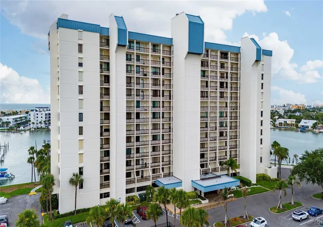 9525-blind-pass-rd-206-st-petersburg-fl-33706/hzid_7c84a021