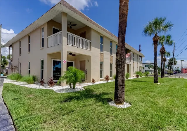 7003-sunset-wy-1-st-pete-beach-fl-33706/hzid_b36f75f4