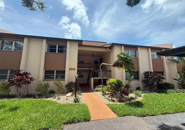2536-clubhouse-cir-202-sarasota-fl-34232/hzid_f7e07a3a
