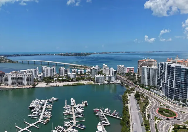 1111-n-gulfstream-ave-c-sarasota-fl-34236/hzid_36935406