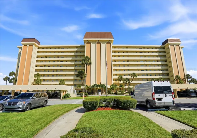 4725-cove-cir-306-saint-petersburg-fl-33708/hzid_cfc9eb5a