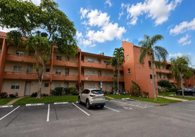 8810-w-mcnab-rd-303-tamarac-fl-33321/hzid_3855d95a