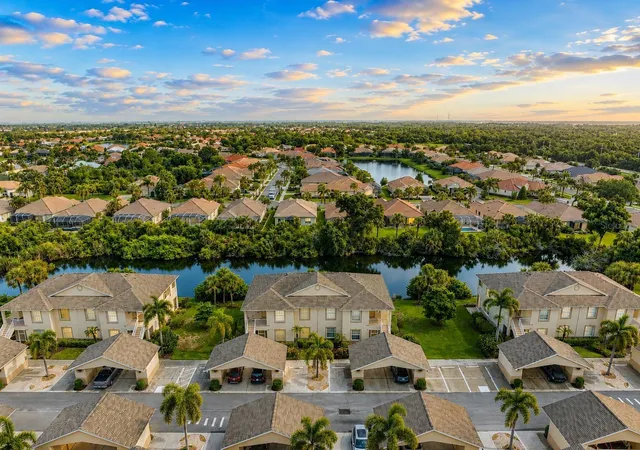 1404-auburn-lakes-cir-4-venice-fl-34292/hzid_59089059