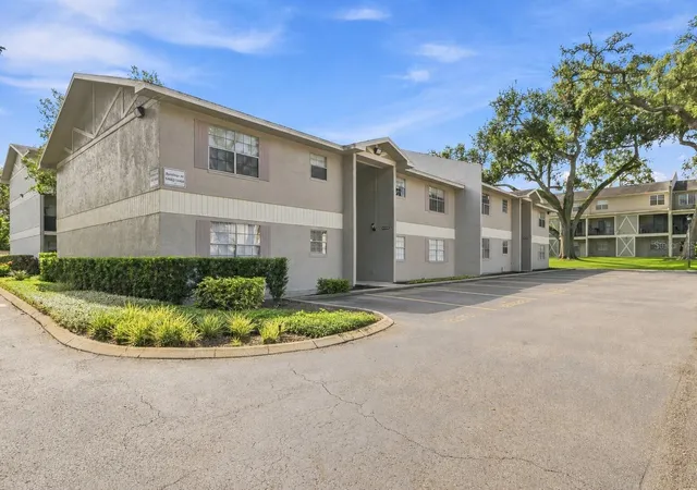 14462-reuter-strasse-cir-607-tampa-fl-33613/hzid_85418841