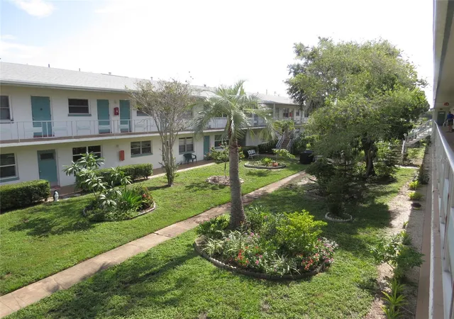 5815-18th-street-n-16-saint-petersburg-fl-33714/hzid_7a01d292