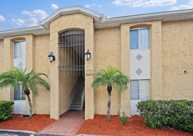 1927-toucan-way-306-sarasota-fl-34232/hzid_3dd08a4f