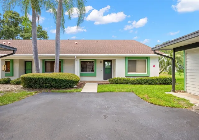 2502-royal-pines-cir-5c-clearwater-fl-33763/hzid_ceb643ad