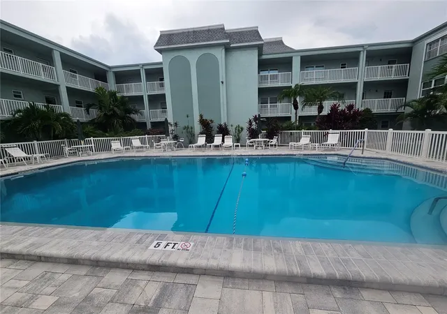 1706-belleair-forest-dr-310-belleair-fl-33756/hzid_d1cfa5e4