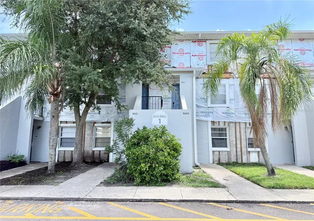 7011-waterside-dr-tampa-fl-33617/hzid_f6cc9954
