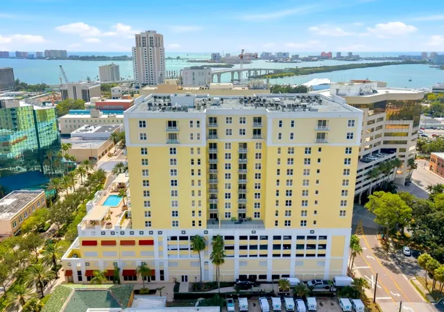 628-cleveland-st-1211-clearwater-fl-33755/hzid_6000684e