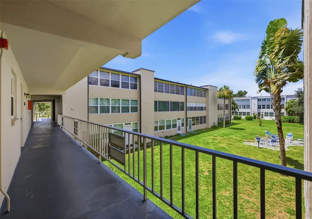 9940-47th-ave-n-216-st-petersburg-fl-33708/hzid_4733983a