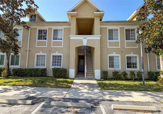 9523-grovedale-cir-101-riverview-fl-33578/hzid_688e533a