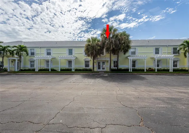 5132-beach-dr-se-c-st-petersburg-fl-33705/hzid_2f6e0d8a