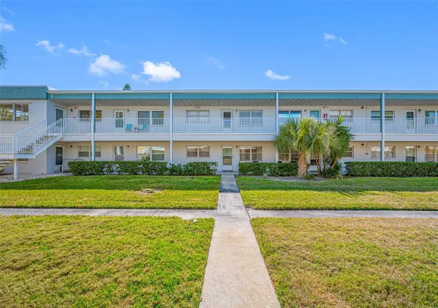 5217-81st-st-n-16-st-petersburg-fl-33709/hzid_33aa73a7