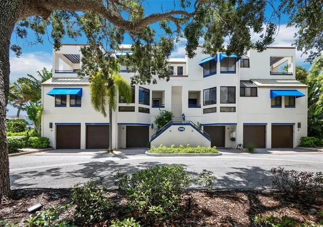 1906-harbourside-dr-303-longboat-key-fl-34228/hzid_fd22a8c9