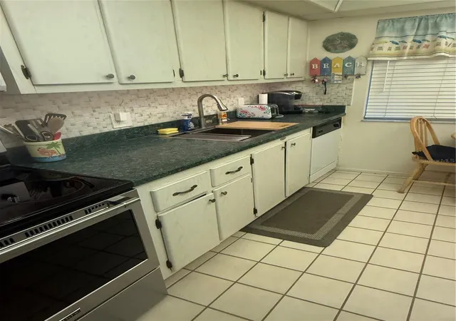 2060-marilyn-st-209-clearwater-fl-33765/hzid_54093004