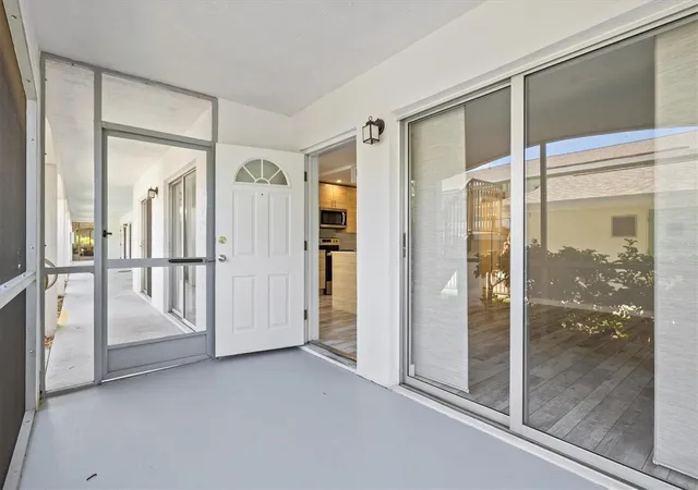 4035-s-school-ave-c5-sarasota-fl-34231/hzid_2b6f51c5