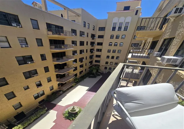 130-4th-ave-n-504-st-petersburg-fl-33701/hzid_25817293