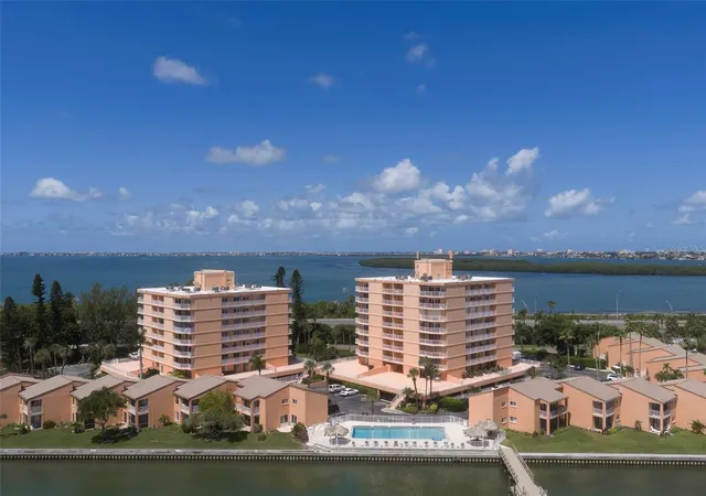 7430-sunshine-skyway-ln-s-405-st-petersburg-fl-33711/hzid_4ddfa627