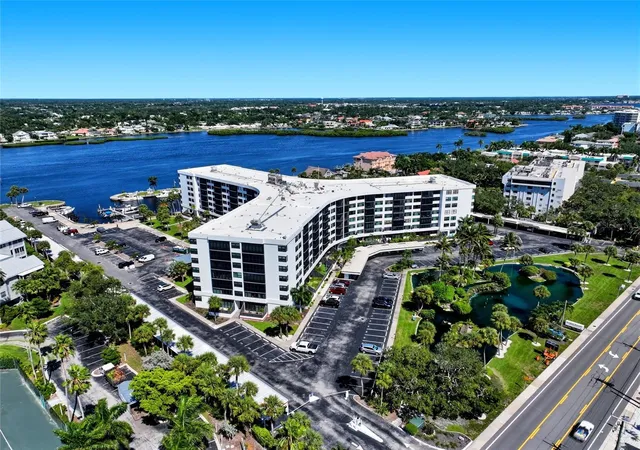 5855-midnight-pass-rd-222-sarasota-fl-34242/hzid_89106008