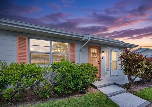 401-de-grasse-pl-21-sun-city-center-fl-33573/hzid_118c012d