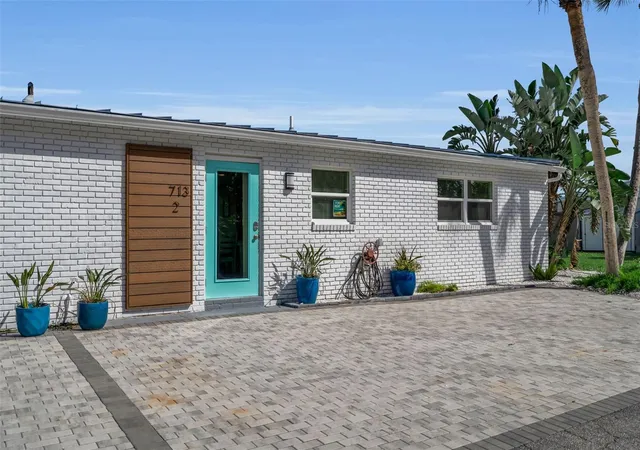 713-saint-judes-dr-s-2-longboat-key-fl-34228/hzid_3544f01c