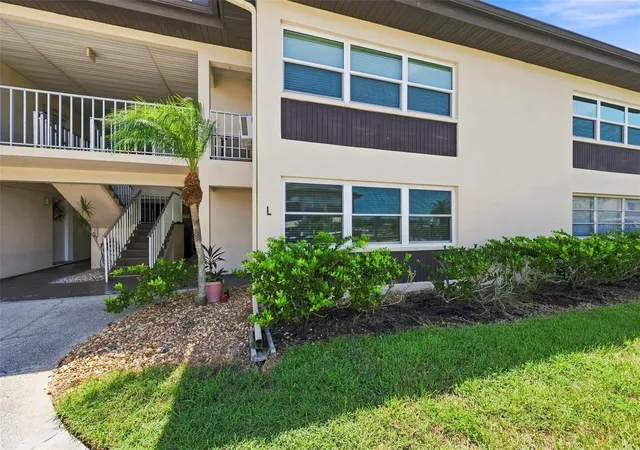 4715-jasper-dr-103-new-port-richey-fl-34652/hzid_dcc05163