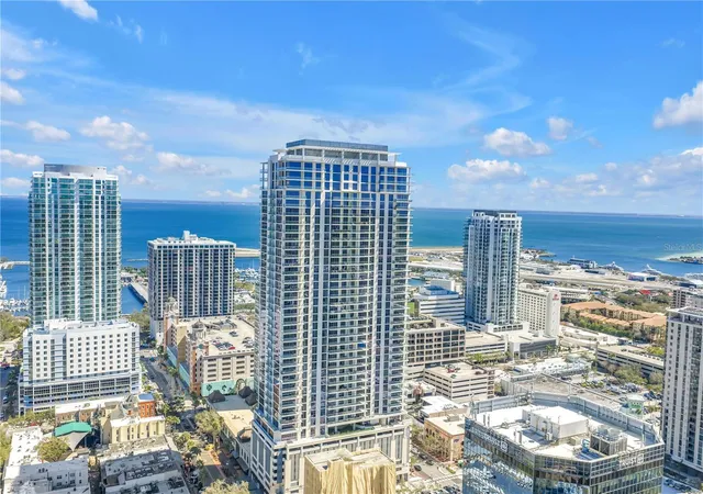 275-1st-ave-s-3704-st-petersburg-fl-33701/hzid_8b6c65b4