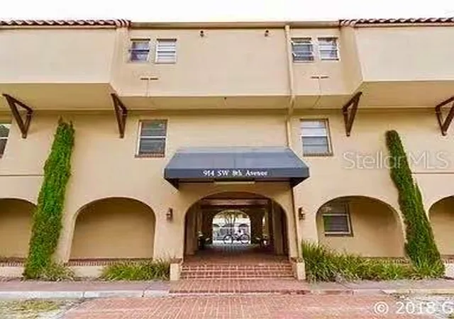 914-sw-8th-ave-42-gainesville-fl-32601/hzid_f0b754e0