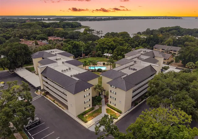 101-n-grandview-st-203-mount-dora-fl-32757/hzid_a7bd2132