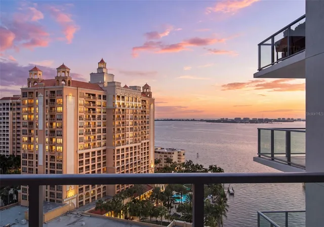 301-quay-cmns-1410-sarasota-fl-34236/hzid_b3b12d8d