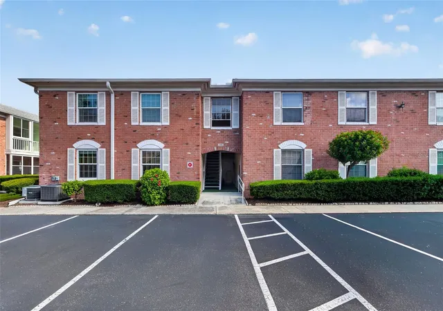 3585-41st-ter-s-225-st-petersburg-fl-33711/hzid_e1f20a34