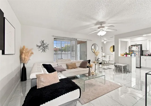 7210-n-manhattan-ave-1014-tampa-fl-33614/hzid_b4b7b194