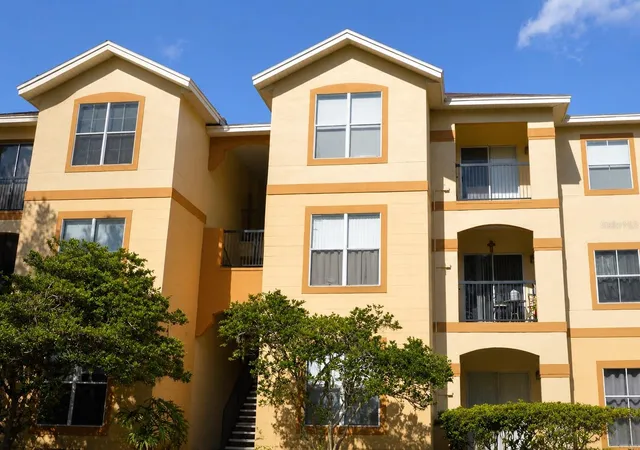 5610-pinnacle-heights-cir-309-tampa-fl-33624/hzid_eb44f39b