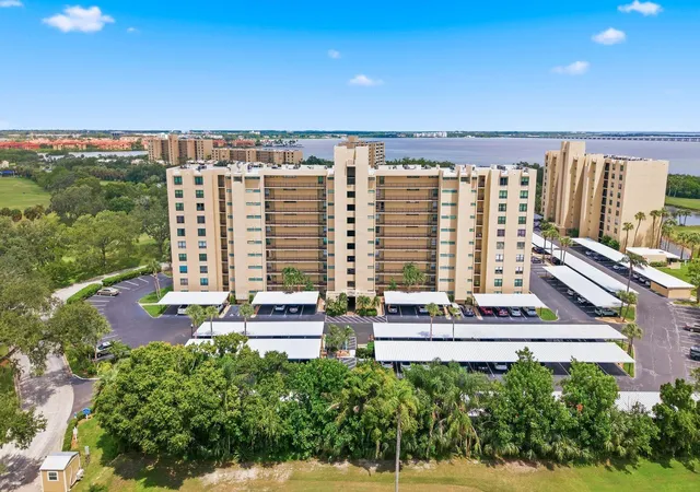 2621-cove-cay-dr-203-clearwater-fl-33760/hzid_a829343e