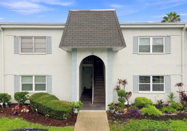 217-s-mcmullen-booth-rd-179-clearwater-fl-33759/hzid_ac13684f