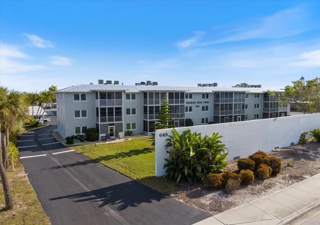 649-s-tamiami-trl-s-304-venice-fl-34285/hzid_dd34d2c2