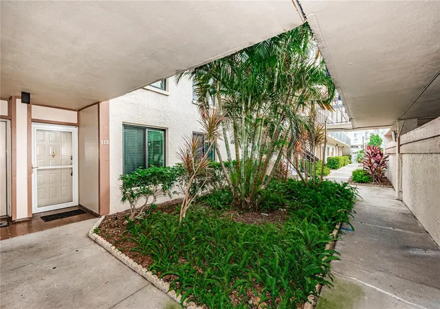 6269-palma-del-mar-blvd-s-112-saint-petersburg-fl-33715/hzid_18969415
