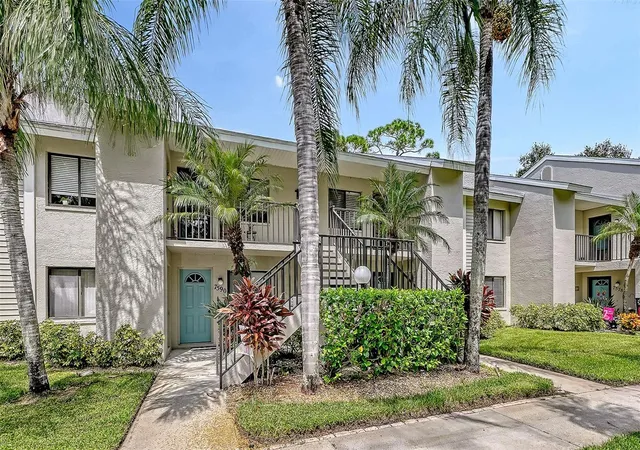 7584-eagle-creek-dr-7584-sarasota-fl-34243/hzid_023ebb3c