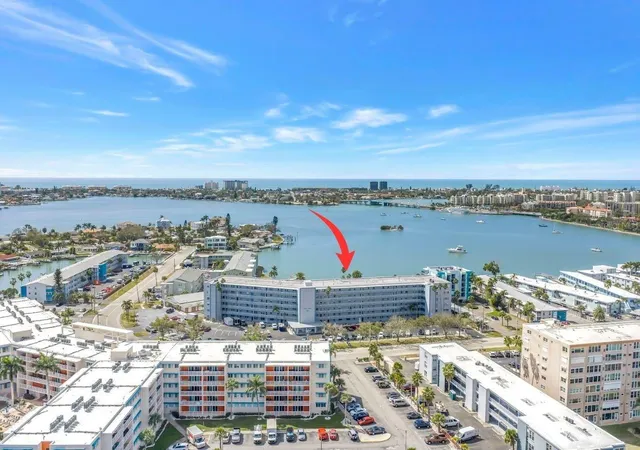 1868-shore-dr-s-310-south-pasadena-fl-33707/hzid_3b566337