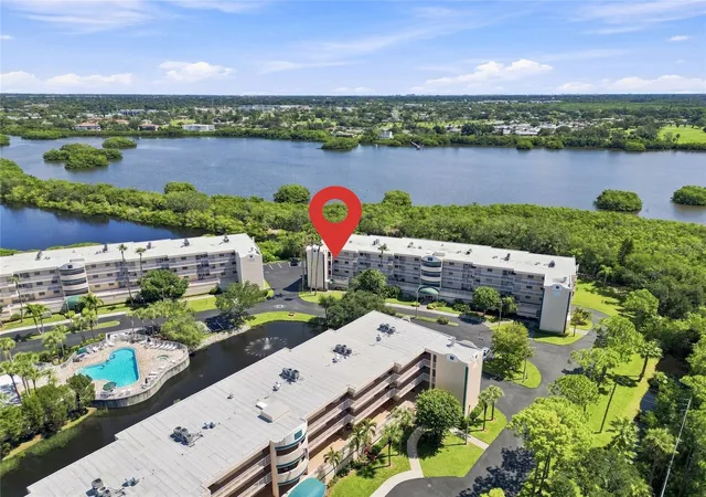 6251-shoreline-dr-2301-saint-petersburg-fl-33708/hzid_6cc80c6e