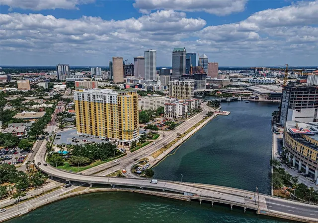 345-bayshore-blvd-1006-tampa-fl-33606/hzid_a5b3be92