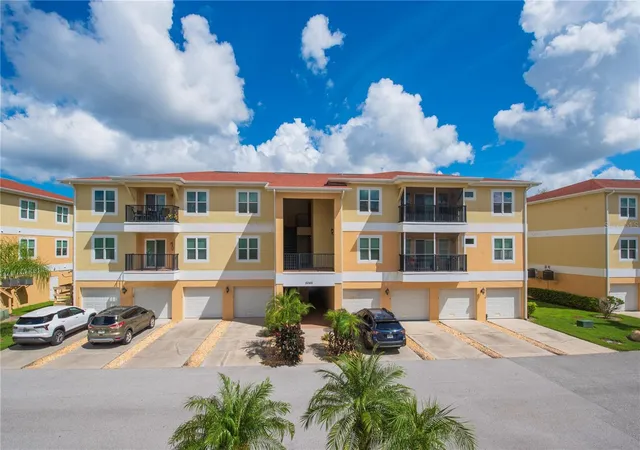 5065-royal-palms-way-303-new-port-richey-fl-34652/hzid_fecf895d