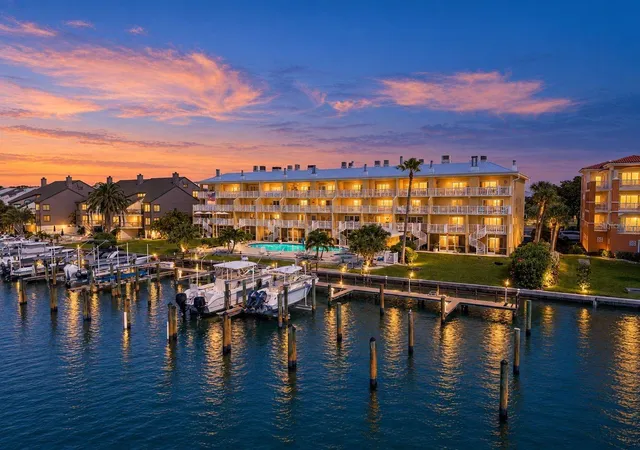 544-pinellas-bayway-s-f8-saint-petersburg-fl-33715/hzid_608c9dcb