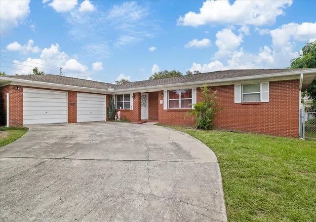 11231-126th-avenue-largo-fl-33778/hzid_e9fceff1